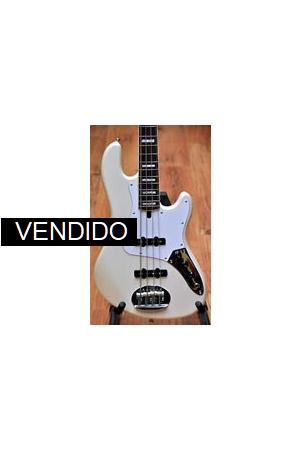 Lakland Skyline Darryl Jones Signature 4 Lakland Skyline Darryl Jones Signature 4